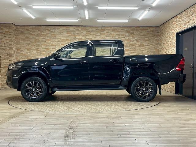 ハイラックス Z GRスポーツ 4WD GRスポーツグリル 軽油 メーカーナビ 全周囲 BSM ETC パドルシフト クリアランスソナー 追従クルコン パワーシート 純正18インチアルミ 2WD4WD切替 ヒルディセントコントロール(79枚目)