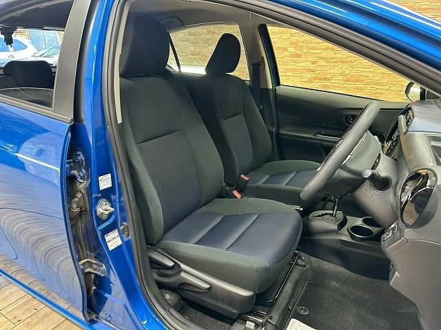 アクア Ｓ　純正ナビＴＶ　バックカメラ　ＬＥＤヘッド　ＥＴＣ　ドライブレコーダー　パワステ　パワーウィンドウ　電動格納ミラー　スマートキー　プッシュスタート　横滑り防止装置　エコモード付　Ｂｌｕｅｔｏｏｔｈ（5枚目）