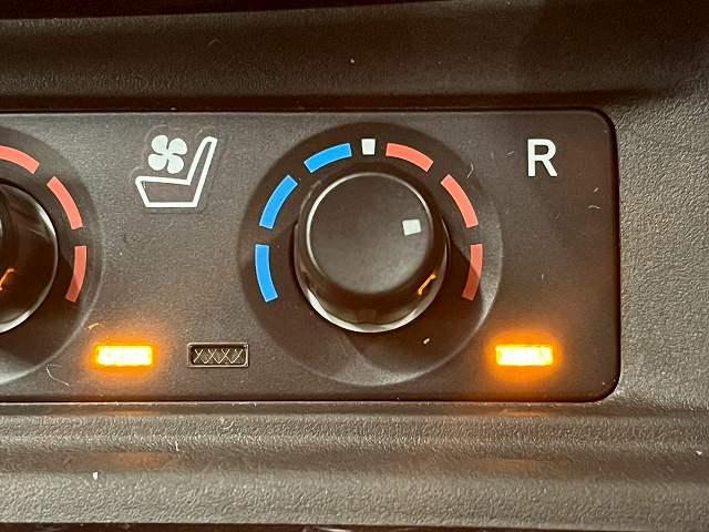 ヴェルファイアハイブリッド ZR 4WD JBLサウンドメーカーナビ 追従クルーズコントロール BSM LED 電動スライドドア シートヒーター シートベンチレーション デジタルインナーミラー オートハイビーム ダブルエアコン(42枚目)