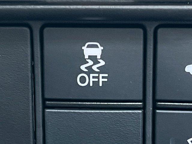 ＺＲ－Ｖ ｅ：ＨＥＶ　Ｚ　４ＷＤ　９型ナビ　ＢＯＳＥ　全周囲　革　フルセグＴＶ　ワイパーデアイサ―　シートヒーター　ワイヤレス充電　シートメモリー　ドラレコ　ＥＴＣ　ＬＥＤヘッドライト　電動リアゲート　純正アルミホイール（32枚目）