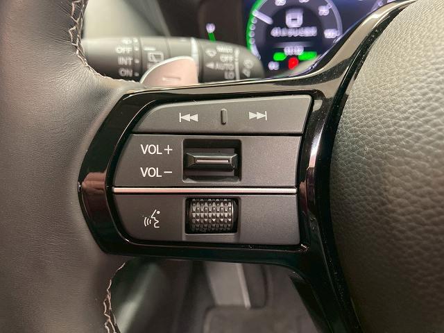 ＺＲ－Ｖ ｅ：ＨＥＶ　Ｚ　４ＷＤ　９型ナビ　ＢＯＳＥ　全周囲　革　フルセグＴＶ　ワイパーデアイサ―　シートヒーター　ワイヤレス充電　シートメモリー　ドラレコ　ＥＴＣ　ＬＥＤヘッドライト　電動リアゲート　純正アルミホイール（39枚目）