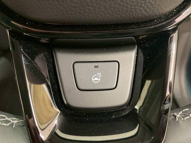 ＺＲ－Ｖ ｅ：ＨＥＶ　Ｚ　４ＷＤ　９型ナビ　ＢＯＳＥ　全周囲　革　フルセグＴＶ　ワイパーデアイサ―　シートヒーター　ワイヤレス充電　シートメモリー　ドラレコ　ＥＴＣ　ＬＥＤヘッドライト　電動リアゲート　純正アルミホイール（40枚目）
