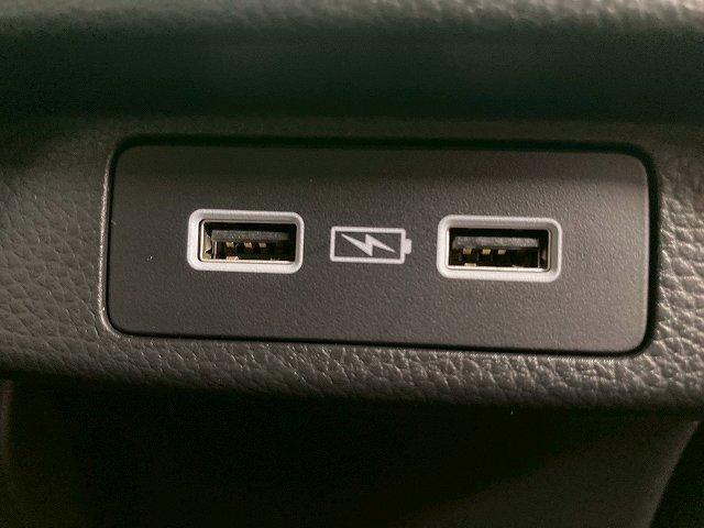 ＺＲ－Ｖ ｅ：ＨＥＶ　Ｚ　４ＷＤ　９型ナビ　ＢＯＳＥ　全周囲　革　フルセグＴＶ　ワイパーデアイサ―　シートヒーター　ワイヤレス充電　シートメモリー　ドラレコ　ＥＴＣ　ＬＥＤヘッドライト　電動リアゲート　純正アルミホイール（58枚目）