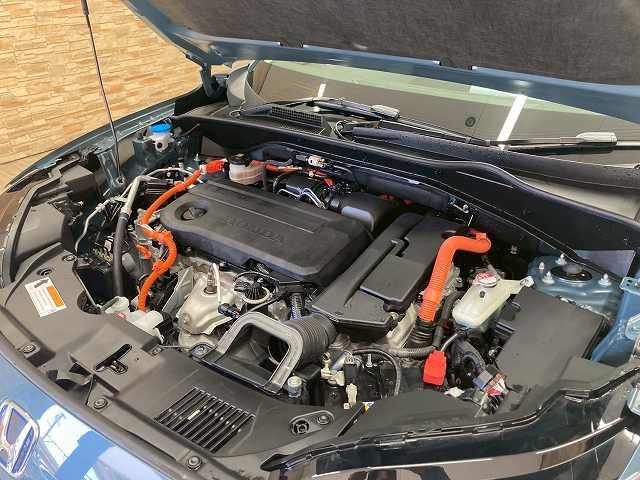 ＺＲ－Ｖ ｅ：ＨＥＶ　Ｚ　４ＷＤ　９型ナビ　ＢＯＳＥ　全周囲　革　フルセグＴＶ　ワイパーデアイサ―　シートヒーター　ワイヤレス充電　シートメモリー　ドラレコ　ＥＴＣ　ＬＥＤヘッドライト　電動リアゲート　純正アルミホイール（67枚目）