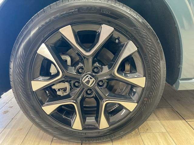 ＺＲ－Ｖ ｅ：ＨＥＶ　Ｚ　４ＷＤ　９型ナビ　ＢＯＳＥ　全周囲　革　フルセグＴＶ　ワイパーデアイサ―　シートヒーター　ワイヤレス充電　シートメモリー　ドラレコ　ＥＴＣ　ＬＥＤヘッドライト　電動リアゲート　純正アルミホイール（79枚目）