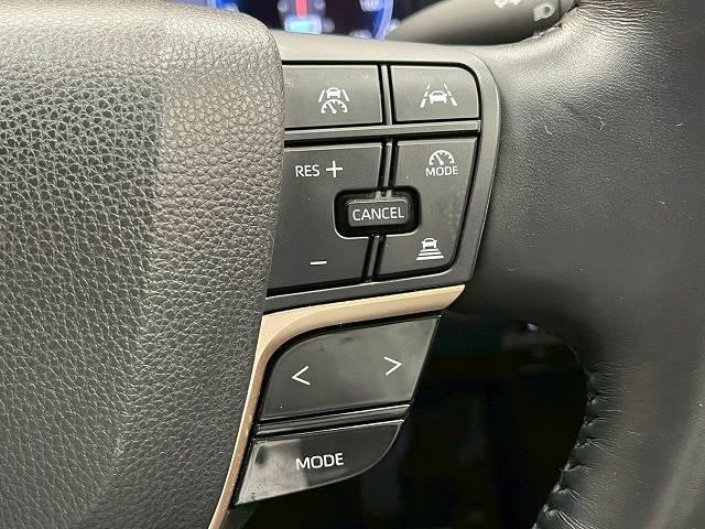 クラウンクロスオーバー Gアドバンスド・レザーパッケージ 4WD メーカーナビ 全周囲 追従クルーズコントロール デジタルインナーミラー BSM ヘッドアップディスプレイ AC100V オートハイビーム ワイヤレス充電 シートヒーター ステアリングヒーター(10枚目)