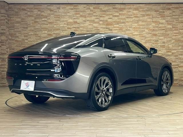 クラウンクロスオーバー Gアドバンスド・レザーパッケージ 4WD メーカーナビ 全周囲 追従クルーズコントロール デジタルインナーミラー BSM ヘッドアップディスプレイ AC100V オートハイビーム ワイヤレス充電 シートヒーター ステアリングヒーター(16枚目)