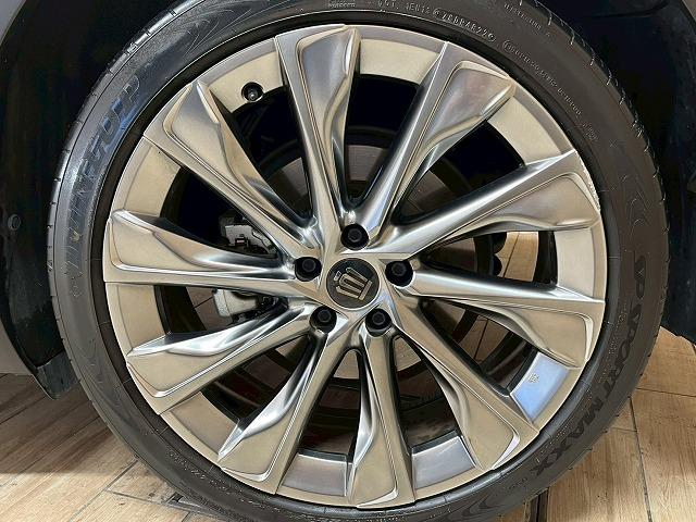 クラウンクロスオーバー Gアドバンスド・レザーパッケージ 4WD メーカーナビ 全周囲 追従クルーズコントロール デジタルインナーミラー BSM ヘッドアップディスプレイ AC100V オートハイビーム ワイヤレス充電 シートヒーター ステアリングヒーター(27枚目)