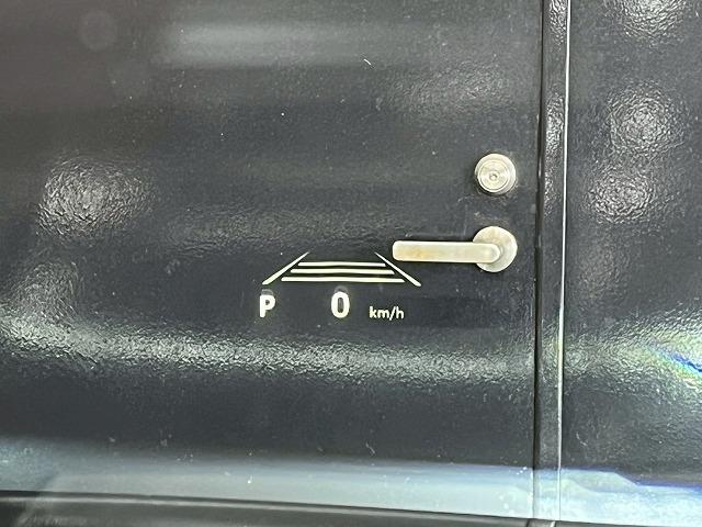 クラウンクロスオーバー Gアドバンスド・レザーパッケージ 4WD メーカーナビ 全周囲 追従クルーズコントロール デジタルインナーミラー BSM ヘッドアップディスプレイ AC100V オートハイビーム ワイヤレス充電 シートヒーター ステアリングヒーター(56枚目)