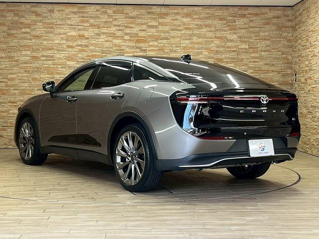 クラウンクロスオーバー Gアドバンスド・レザーパッケージ 4WD メーカーナビ 全周囲 追従クルーズコントロール デジタルインナーミラー BSM ヘッドアップディスプレイ AC100V オートハイビーム ワイヤレス充電 シートヒーター ステアリングヒーター(71枚目)