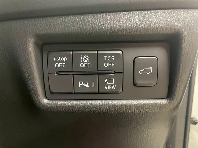 ＣＸ－５ ＸＤ　スポーツアピアランス　追従クルコン　ＢＳＭ　全周囲モニター　ヘッドアップディスプレイ　クリアランスソナー　メモリー付きパワーシート　電動リアゲート　シートヒーター　ワイヤレス充電対応　ＥＴＣ　パドルシフト　皮シート（8枚目）