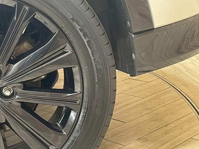 ＣＸ－５ ＸＤ　スポーツアピアランス　追従クルコン　ＢＳＭ　全周囲モニター　ヘッドアップディスプレイ　クリアランスソナー　メモリー付きパワーシート　電動リアゲート　シートヒーター　ワイヤレス充電対応　ＥＴＣ　パドルシフト　皮シート（47枚目）