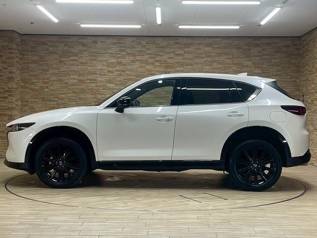 ＣＸ－５ ＸＤ　スポーツアピアランス　追従クルコン　ＢＳＭ　全周囲モニター　ヘッドアップディスプレイ　クリアランスソナー　メモリー付きパワーシート　電動リアゲート　シートヒーター　ワイヤレス充電対応　ＥＴＣ　パドルシフト　皮シート（61枚目）