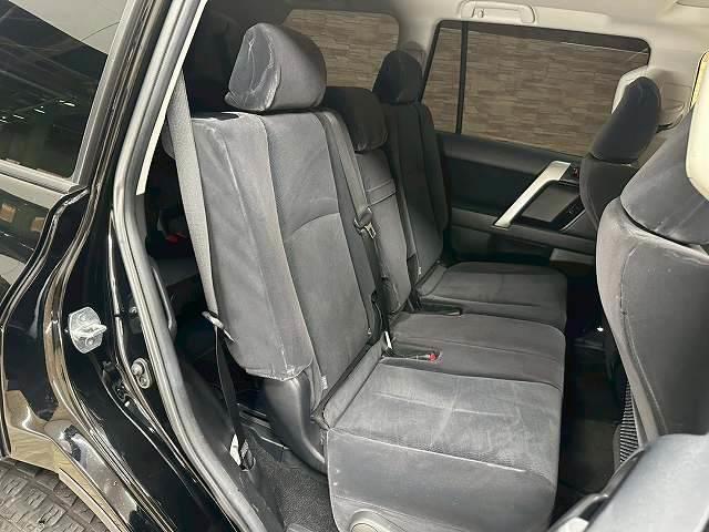 ランドクルーザープラド TX アルパイン11インチフローティングナビ サンルーフ 追従クルコン カープレイ ドライブレコーダー ETC クリアランスソナー レーベンハート17アルミ オートハイビーム 7人乗り ルーフレール(6枚目)