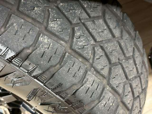 ランドクルーザープラド TX アルパイン11インチフローティングナビ サンルーフ 追従クルコン カープレイ ドライブレコーダー ETC クリアランスソナー レーベンハート17アルミ オートハイビーム 7人乗り ルーフレール(28枚目)