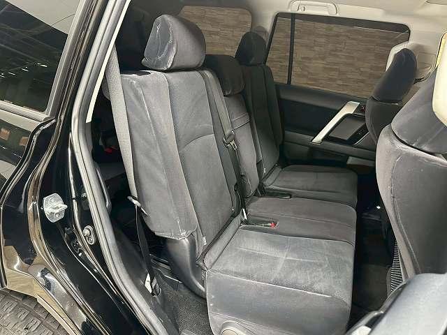 ランドクルーザープラド TX アルパイン11インチフローティングナビ サンルーフ 追従クルコン カープレイ ドライブレコーダー ETC クリアランスソナー レーベンハート17アルミ オートハイビーム 7人乗り ルーフレール(31枚目)