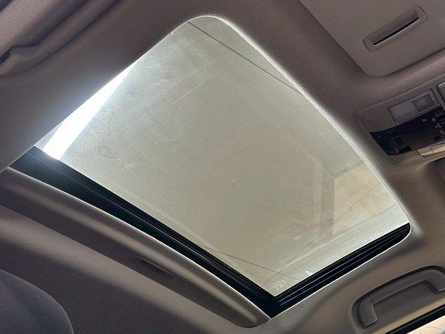 ランドクルーザープラド TX アルパイン11インチフローティングナビ サンルーフ 追従クルコン カープレイ ドライブレコーダー ETC クリアランスソナー レーベンハート17アルミ オートハイビーム 7人乗り ルーフレール(66枚目)