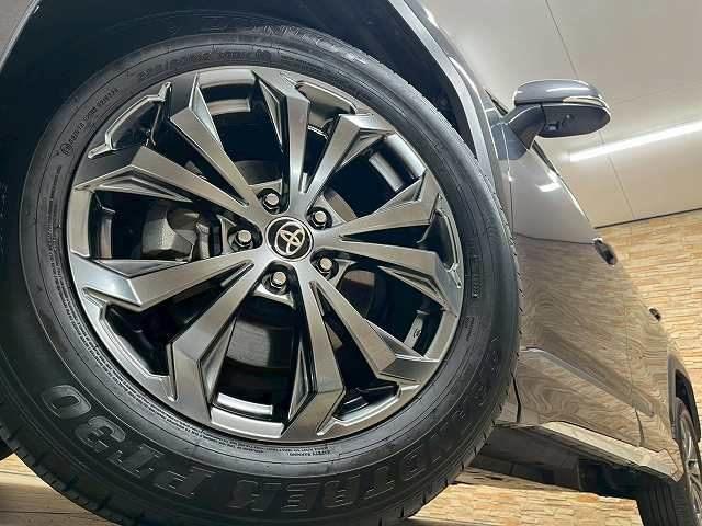 RAV4 G 4WD 追従クルコン BSM 電動リアゲート シートヒーター シートクーラー 10.5インチナビ アップルカープレイ パワーシート 全周囲カメラ モデリスタエアロ デジタルインナーミラー ETC(19枚目)