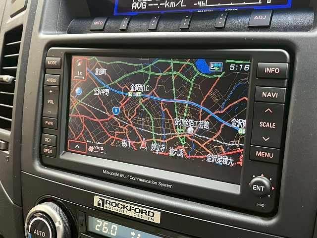 【純正メーカーナビ】装備でフルセグＴＶ視聴やＢｌｕｅｔｏｏｔｈ等充実装備。