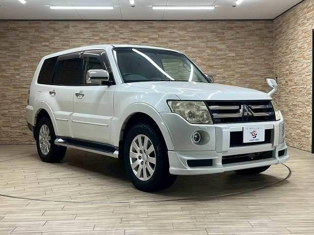 お車ご成約時の付帯率は驚きの９０％ＯＶＥＲのキーパーガラスコーティング。雨が降れば、まるで洗車したかのような美しさ。納車後のメンテナンスも楽々。是非一度お試し下さい。