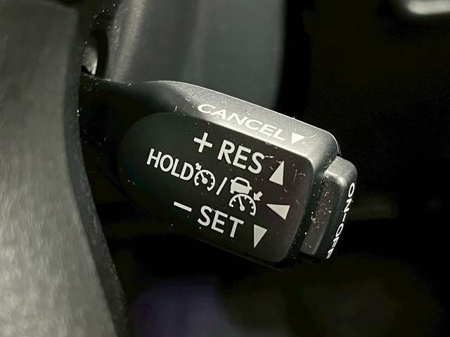 ランドクルーザープラド TX Lパッケージ TRDエアロ サンルーフ レザーシート パワーシード シートヒーター 純正9インチSDナビ フルセグTV バックカメラ ETC LEDヘッド 純正19AW 追従クルーズコントロール レーンアシスト(7枚目)