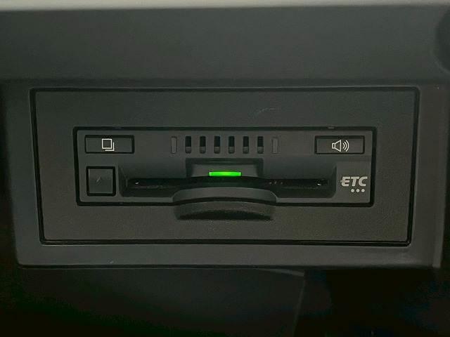 ランドクルーザープラド TX Lパッケージ TRDエアロ サンルーフ レザーシート パワーシード シートヒーター 純正9インチSDナビ フルセグTV バックカメラ ETC LEDヘッド 純正19AW 追従クルーズコントロール レーンアシスト(12枚目)