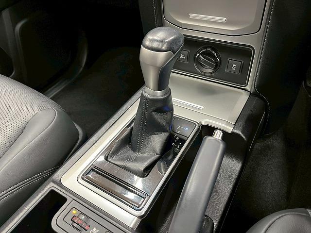 ランドクルーザープラド TX Lパッケージ TRDエアロ サンルーフ レザーシート パワーシード シートヒーター 純正9インチSDナビ フルセグTV バックカメラ ETC LEDヘッド 純正19AW 追従クルーズコントロール レーンアシスト(40枚目)