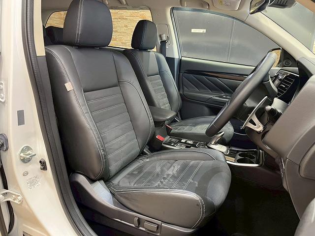 アウトランダーPHEV Gナビパッケージ 純正ナビTV 全周囲 シートヒーター ETC ステアリングヒーター AC1500W 電動リアゲート 純正アルミホイール パワーシート アルカンターラ レーンキープアシスト 衝突軽減ブレーキ ル(79枚目)