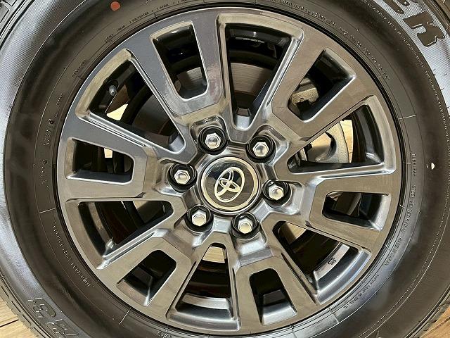 ランドクルーザー250 VX 12.3型メーカーナビ 全周囲 サンルーフ 追従クルーズコントロール ブラインドスポットモニター デジタルインナーミラー シートヒーター ベンチレーション ステアリングヒーター 電動リアゲート ETC(26枚目)