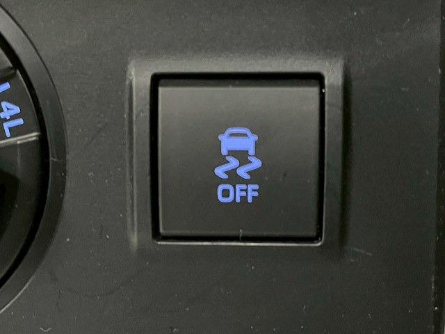ランドクルーザープラド ＴＸ　Ｌパッケージ　マットブラックエディション　特別仕様　マットブラック加飾　サンルーフ　７人乗　純正ナビ　バックカメラ　レザーシート　電動シート　シートヒーター　シートエアコン　追従クルーズコントロール　レーンアシスト　センターデフロック　ＬＥＤ（25枚目）