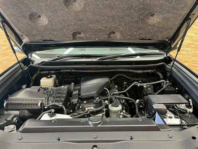 ランドクルーザープラド ＴＸ　Ｌパッケージ　マットブラックエディション　特別仕様　マットブラック加飾　サンルーフ　７人乗　純正ナビ　バックカメラ　レザーシート　電動シート　シートヒーター　シートエアコン　追従クルーズコントロール　レーンアシスト　センターデフロック　ＬＥＤ（62枚目）