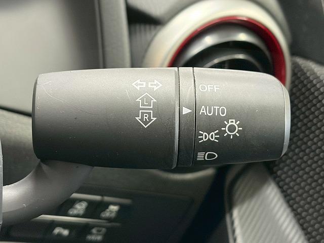 ＭＡＺＤＡ２ １５Ｓ　ブラックトーンエディション　追従クルコン　全周囲カメラ　クリアランスソナー　アップルカープレイ　純正１６インチアルミ　レーンキープアシスト　横滑り防止装置　コーナーセンサー　ドラレコ　ＥＴＣ　ＤＶＤキット　スマートキー　パワステ（47枚目）