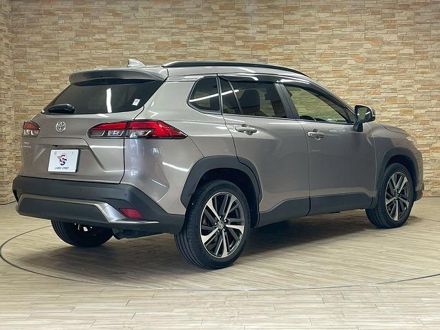 カローラクロス Ｚ　ハーフレザー　電動シート　バックカメラ　アップルカープレイ　ドラレコ　レーダークルーズコントロールシステム　シートヒーター　電動リアゲート　ＥＴＣ　コーナーセンサー　純正１８インチアルミ　ＬＥＤヘッド（56枚目）