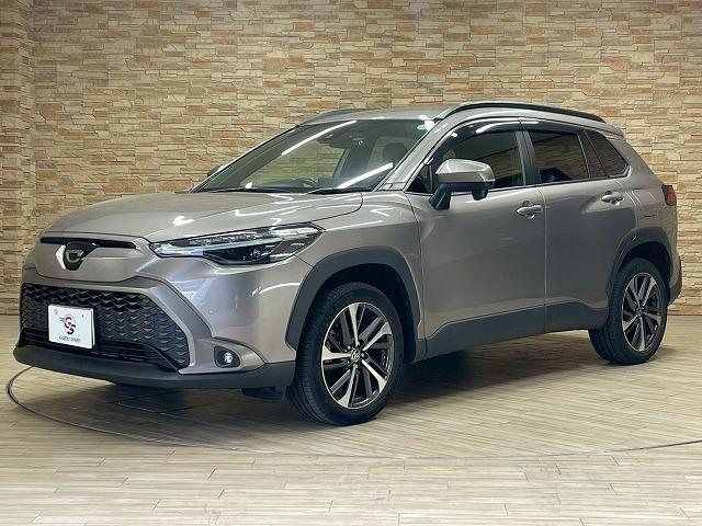 カローラクロス Ｚ　ハーフレザー　電動シート　バックカメラ　アップルカープレイ　ドラレコ　レーダークルーズコントロールシステム　シートヒーター　電動リアゲート　ＥＴＣ　コーナーセンサー　純正１８インチアルミ　ＬＥＤヘッド（62枚目）