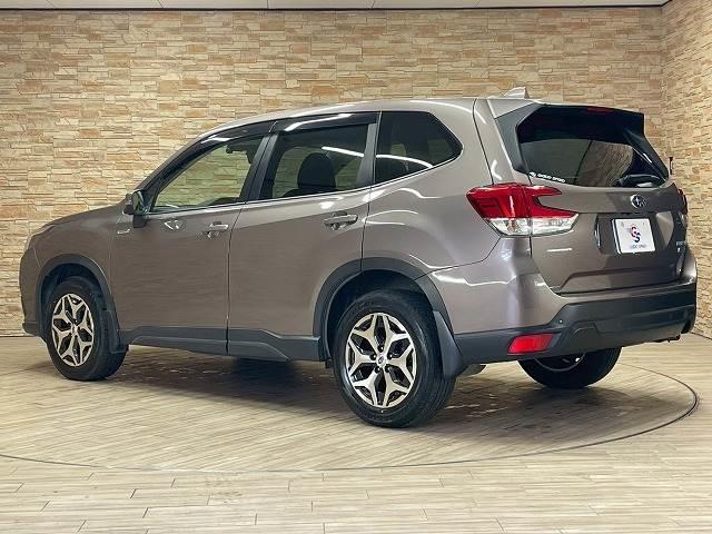 フォレスター ツーリング　追従クルーズコントロール　ＢＳＭ　シートヒーター　ＥＴＣ　デジタルインナーミラー　アイサイト　アルパインナビ　フロントカメラ　サイドカメラ　バックカメラ　ＬＥＤヘッドライト　ドライブレコーダー（16枚目）