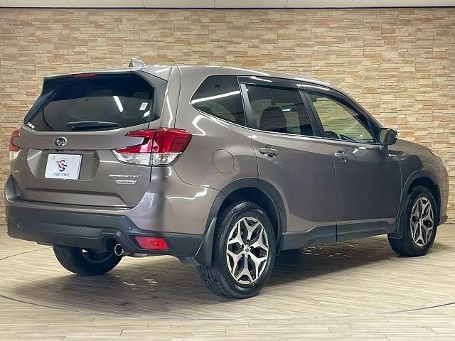 フォレスター ツーリング　追従クルーズコントロール　ＢＳＭ　シートヒーター　ＥＴＣ　デジタルインナーミラー　アイサイト　アルパインナビ　フロントカメラ　サイドカメラ　バックカメラ　ＬＥＤヘッドライト　ドライブレコーダー（17枚目）