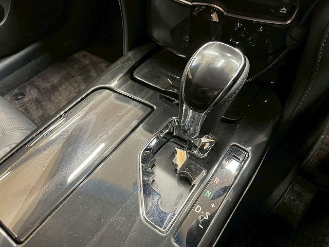 クラウンハイブリッド アスリートＳ　純正ナビ地デジ　レザーシート　ＥＴＣ（36枚目）