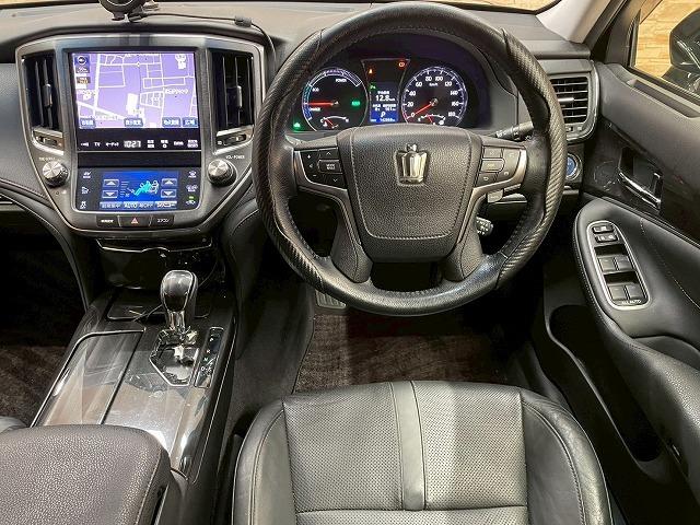 クラウンハイブリッド アスリートＳ　純正ナビ地デジ　レザーシート　ＥＴＣ（55枚目）