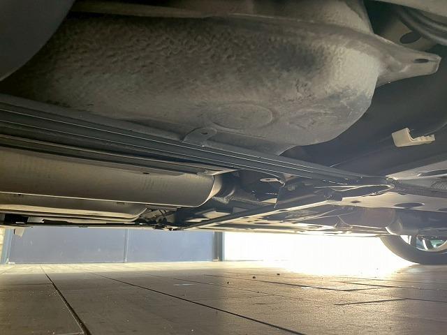 クラウンハイブリッド アスリートＳ　純正ナビ地デジ　レザーシート　ＥＴＣ（71枚目）