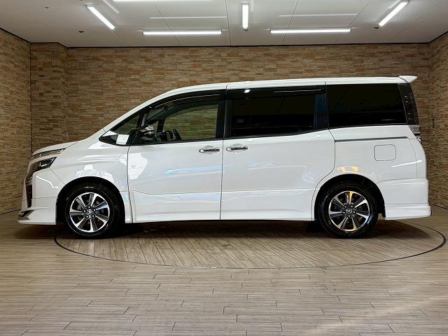 ヴォクシー ＺＳ　煌ＩＩ　モデリスタエアロ　純正９型ナビ地デジ　ＴＶキャンセラー付き　バックカメラ　両側電動スライドドア　ビルトインＥＴＣ　ドラレコ前後　レザー調シートカバー　左右独立エアコン　スペアキー　７人　リアエアコン（50枚目）