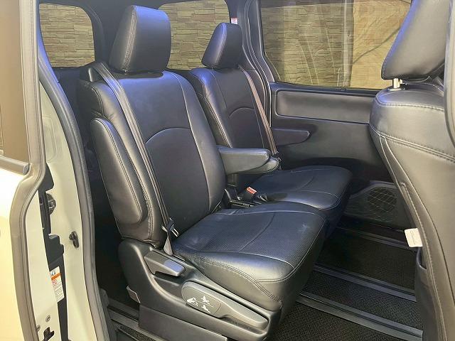 ヴォクシー ＺＳ　煌ＩＩ　モデリスタエアロ　純正９型ナビ地デジ　ＴＶキャンセラー付き　バックカメラ　両側電動スライドドア　ビルトインＥＴＣ　ドラレコ前後　レザー調シートカバー　左右独立エアコン　スペアキー　７人　リアエアコン（52枚目）