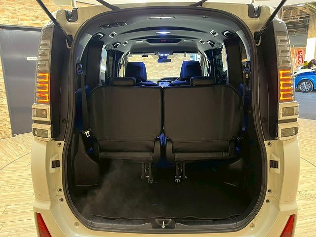 ヴォクシー ＺＳ　煌ＩＩ　モデリスタエアロ　純正９型ナビ地デジ　ＴＶキャンセラー付き　バックカメラ　両側電動スライドドア　ビルトインＥＴＣ　ドラレコ前後　レザー調シートカバー　左右独立エアコン　スペアキー　７人　リアエアコン（55枚目）