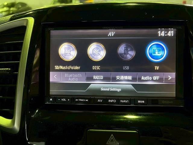 ソリオ ブラック＆ホワイトＩＩ　両側電動スライドドア　ナビＴＶ　ＥＴＣ　ＨＩＤライト　フロントフォグ　オートエアコン　スマートキー　プッシュスタートオートライト　パワーウィンドウ　パワステ　電動格納ミラー　ステアリングスイッチ（12枚目）