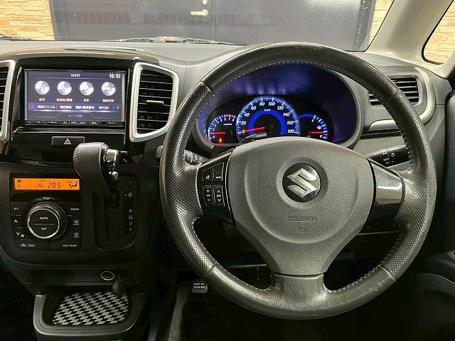 ソリオ ブラック＆ホワイトＩＩ　両側電動スライドドア　ナビＴＶ　ＥＴＣ　ＨＩＤライト　フロントフォグ　オートエアコン　スマートキー　プッシュスタートオートライト　パワーウィンドウ　パワステ　電動格納ミラー　ステアリングスイッチ（52枚目）