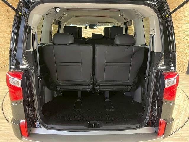 デリカＤ：５ Ｐ　１０．１型純正ナビ　全周囲モニター　両側電動ドア　ＥＴＣ　ドライブレコーダー　追従クルーズコントロール　ＬＥＤ　レーンアシスト　ＢＳＭ　ＴＶ　Ｂｌｕｅｔｏｏｔｈ　　シートヒーター　ステアリングヒーター（13枚目）