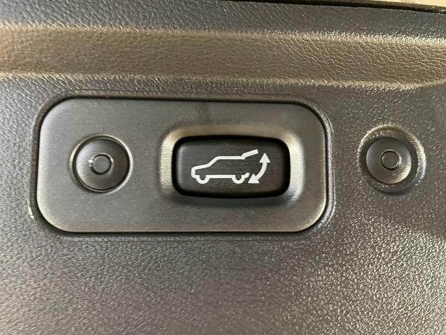 デリカＤ：５ Ｐ　１０．１型純正ナビ　全周囲モニター　両側電動ドア　ＥＴＣ　ドライブレコーダー　追従クルーズコントロール　ＬＥＤ　レーンアシスト　ＢＳＭ　ＴＶ　Ｂｌｕｅｔｏｏｔｈ　　シートヒーター　ステアリングヒーター（66枚目）