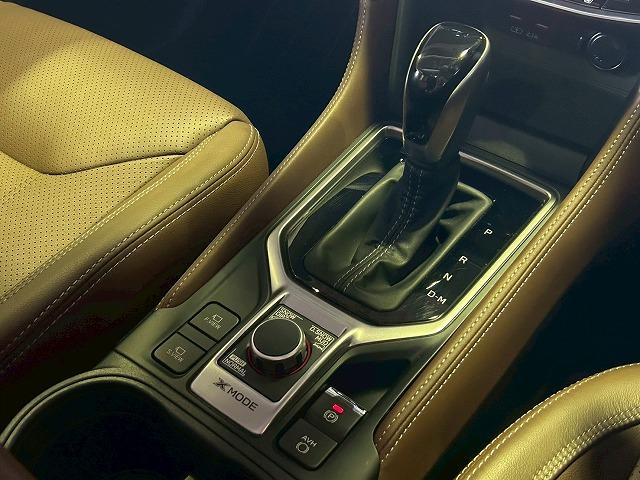 フォレスター アドバンス　茶革電動シートシート　サンルーフ　純正ナビ　フルセグＴＶ　ＢＳＭ　衝突軽減ブレーキ　追従クルコン　フロント・サイド・バックカメラ　オートホールド　デジタルインナーミラー　電動リアゲート　シートヒーター（48枚目）