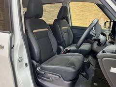 �����ޤ������ݤ��줿����ƥꥢ�ϡ��������ʡ��ͤδ��������ä���ȹԤ��Ϥ��Ƥ���ڵ�Ǥ��� 5