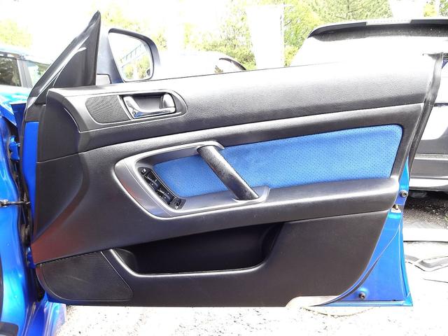 レガシィツーリングワゴン ２．０ＧＴスペックＢ　ＷＲ－ＬＴＤ　２００４　限定車　ＷＲブルー　新品ラジエター　パワステポンプ　ハブベアリング　バッテリー交換　ビルシュタイン足回り　社外アルミ　ＥＪ２０ターボ　５ＭＴ　ボディーガラスコーティング（34枚目）