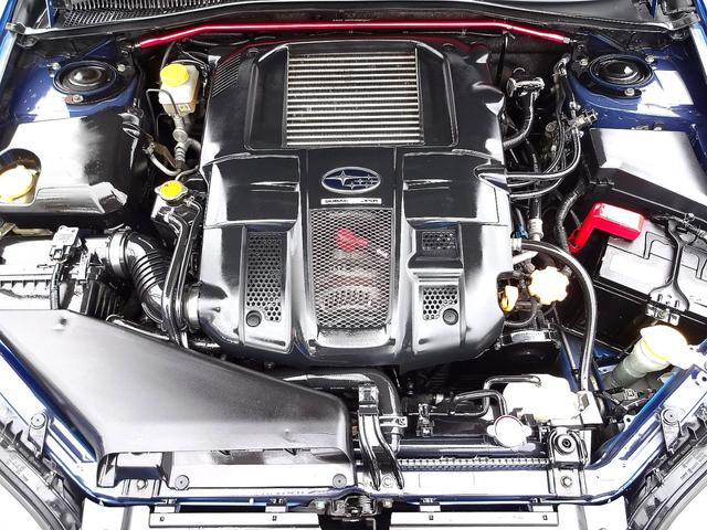 レガシィツーリングワゴン ２．０ＧＴスペックＢ　ＷＲ－ＬＴＤ　２００４　限定車　ＷＲブルー　新品ラジエター　パワステポンプ　ハブベアリング　バッテリー交換　ビルシュタイン足回り　社外アルミ　ＥＪ２０ターボ　５ＭＴ　ボディーガラスコーティング（42枚目）